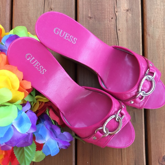 Guess Leather Platform Sandles - Picture 2 of 4